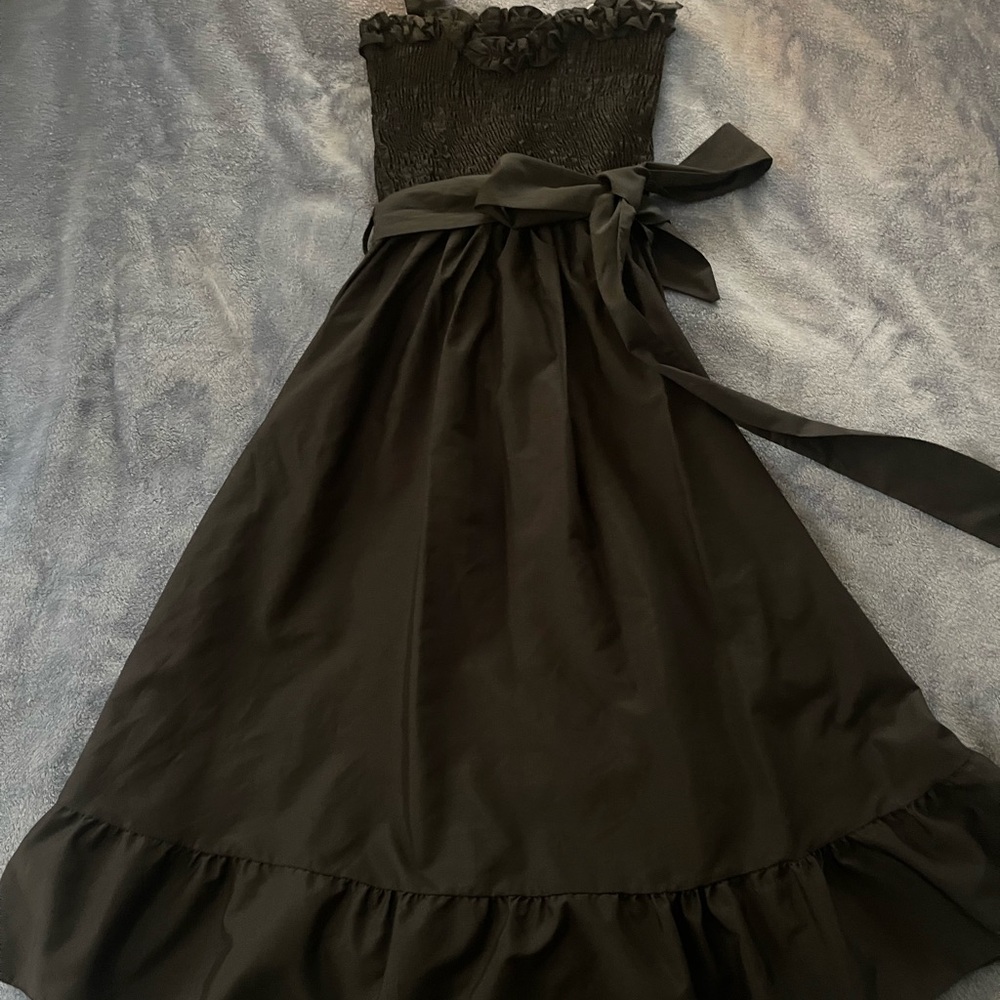 Black Ruffled Tiered Strapless Midi Dress